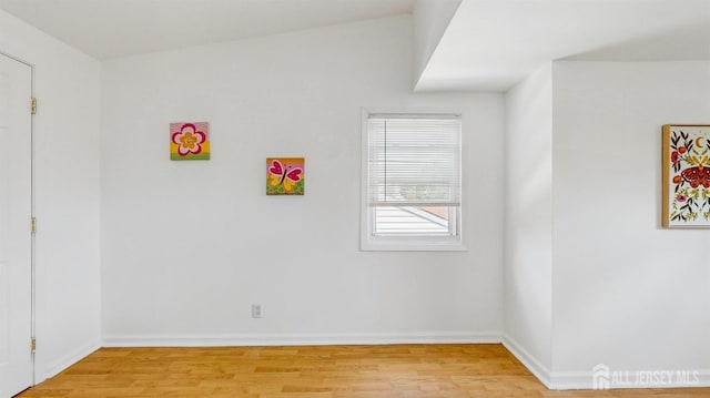 12 Bradley Dr, Edison, NJ 08817 - photo 17