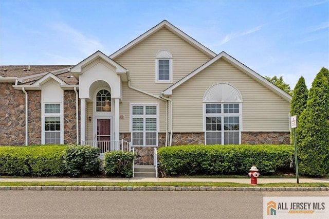 6503 Schindler Dr, South Brunswick, NJ 08852 - traditional home with stone siding