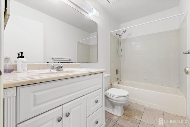 255 Hampshire Ct, Piscataway, NJ 08854 - full bath featuring vanity, shower / tub combination, and tile patterned floors