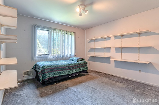 38 Silver Holw, North Brunswick, NJ 08902 - bedroom featuring carpet floors and baseboards