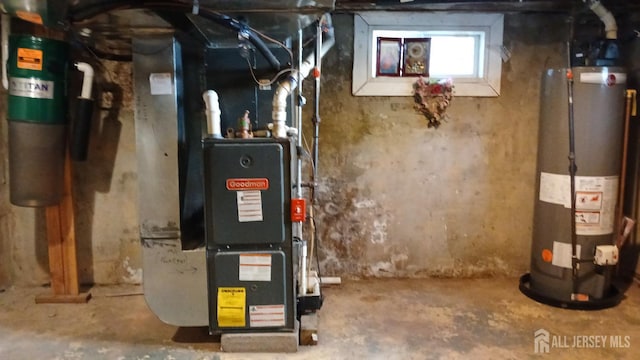 154 Townsend St, New Brunswick, NJ 08901 - utilities with gas water heater and heating unit