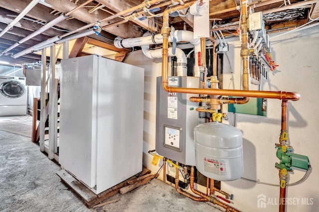 utility room featuring washer / clothes dryer