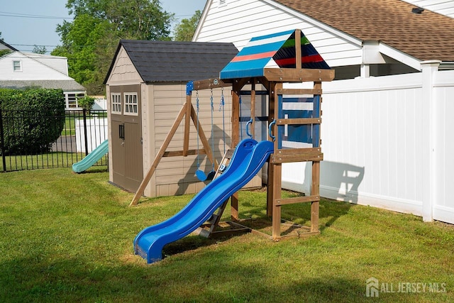 1457 George St Unit 61, Plainfield, NJ 07062 - view of play area