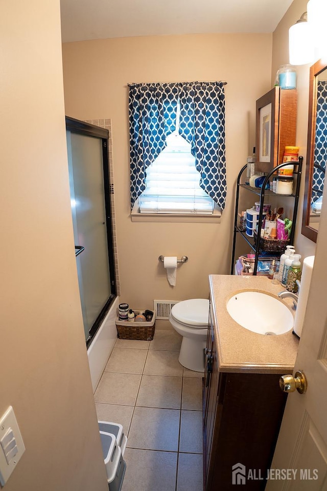 1457 George St Unit 61, Plainfield, NJ 07062 - bathroom with tile patterned flooring and vanity