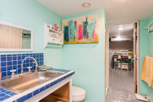 177 Hillside Ave, South River, NJ 08882 - bathroom with tasteful backsplash, vanity, and toilet