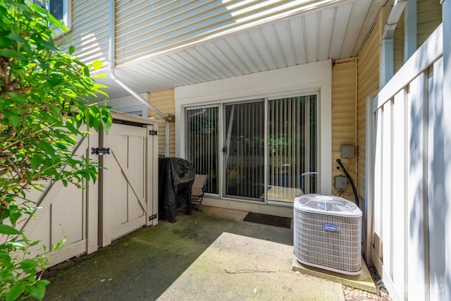 1103 Schmidt Ln, North Brunswick, NJ 08902 - view of patio