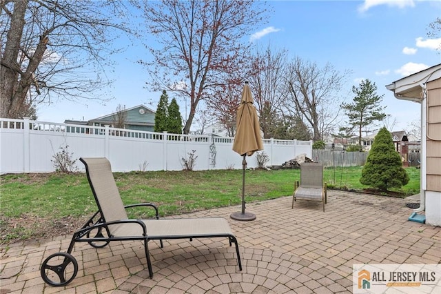 7 Piedmont Dr, Old Bridge, NJ 08857 - fenced backyard featuring a patio area
