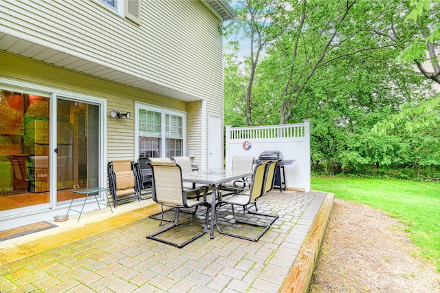 25 Sheffield Ct, North Brunswick, NJ 08902 - view of patio / terrace with outdoor dining space
