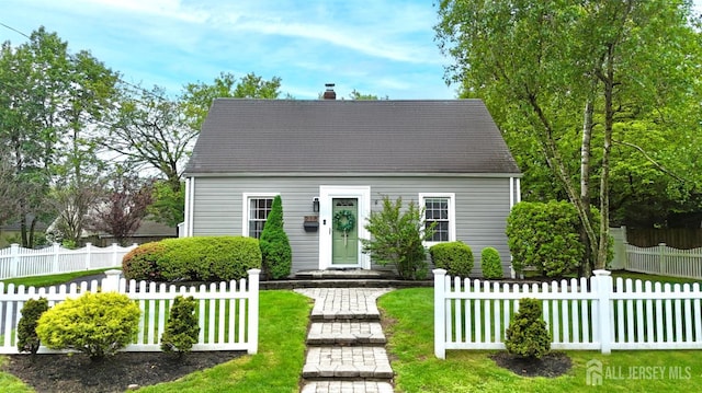 218 Washington Ave, Matawan, NJ 07747 - cape cod-style house with a chimney