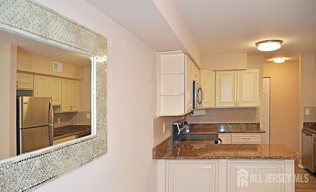 311 Green Hollow Dr, Iselin, NJ 08830 - photo 14