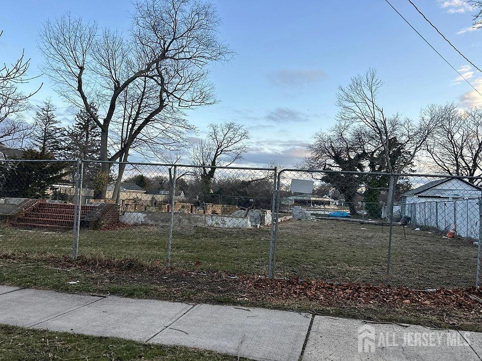 1117 Sunset Ave, Asbury Park, NJ 07712 - photo 1