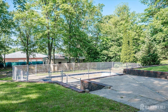 730 Old Post Rd, Edison, NJ 08817 - view of yard