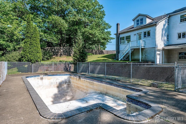 730 Old Post Rd, Edison, NJ 08817 - view of pool with a fenced backyard and stairway
