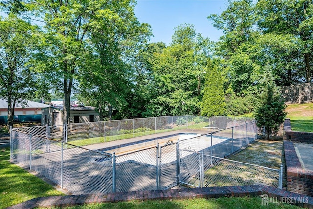 730 Old Post Rd, Edison, NJ 08817 - view of community with a gate