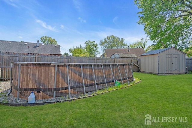 33 Altamont Rd, Edison, NJ 08817 - view of yard