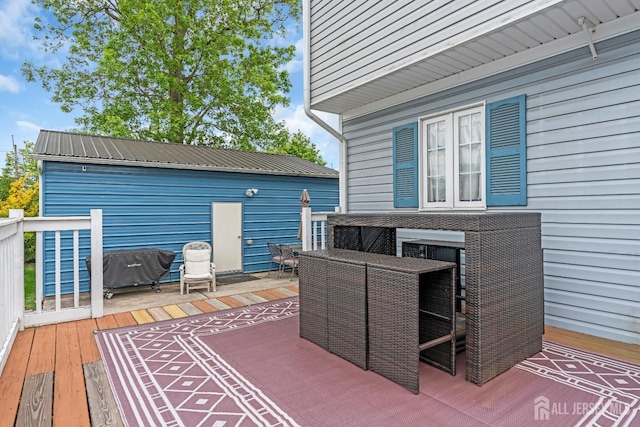 14 E Shirley Ave, Colonia, NJ 07067 - view of wooden terrace