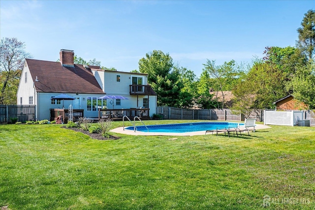27 Vermont Ave, Franklin, NJ 08823 - view of swimming pool with a deck and a fenced backyard