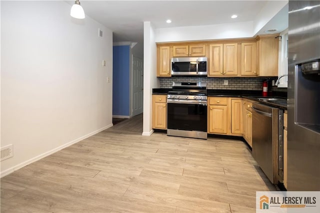 25 Tall Oaks Dr, East Brunswick, NJ 08816 - photo 8