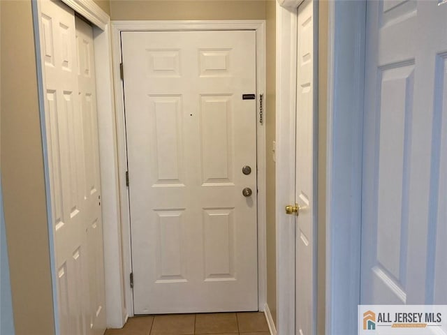 121 Waterford Dr, Edison, NJ 08817 - photo 3