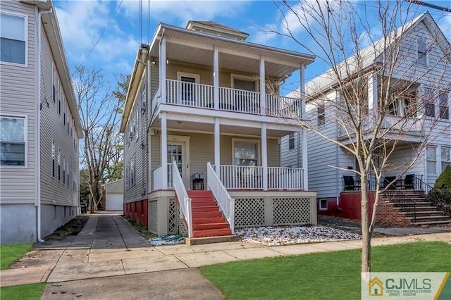 view of front property with covered porch