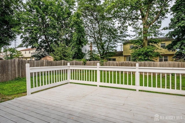 74 Hazelwood Ave, Metuchen, NJ 08840 - deck featuring a fenced backyard