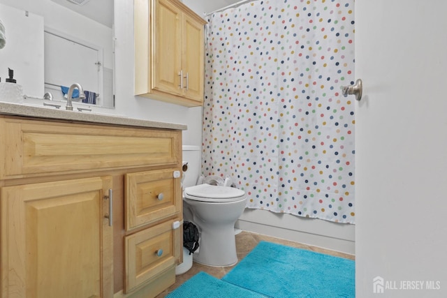 155 Pennsylvania Way N, Brunswick, NJ 08902 - bathroom featuring vanity, toilet, shower / bath combo, and tile patterned flooring