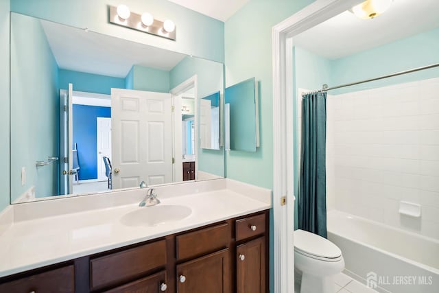 3 Lily Ln, Piscataway, NJ 08854 - bathroom featuring toilet, vanity, shower / bath combo with shower curtain, and tile patterned floors