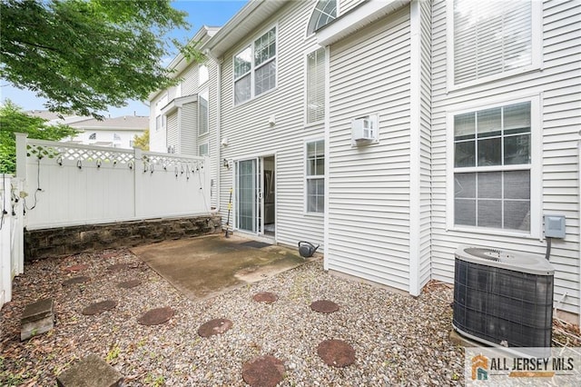 202 Canterbury Way S, Brunswick, NJ 08540 - view of patio / terrace