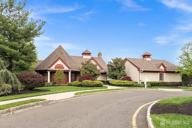 view of front of house