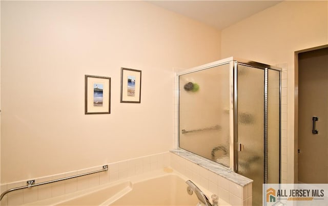 525 Harrier Dr Unit 525, Monroe, NJ 08831 - full bath featuring a stall shower and a bath