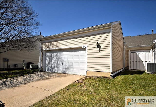525 Harrier Dr Unit 525, Monroe, NJ 08831 - garage with central air condition unit and driveway