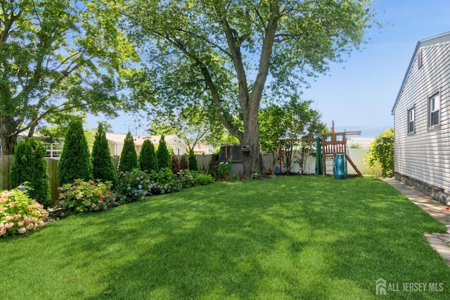 70 Woodshore W, Old Bridge, NJ 07735 - photo 25
