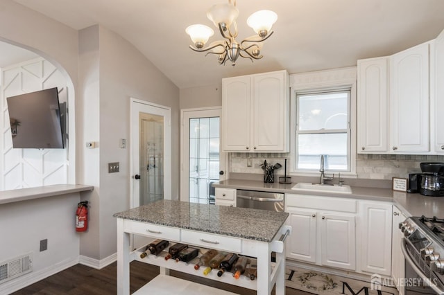 70 Woodshore W, Old Bridge, NJ 07735 - photo 14