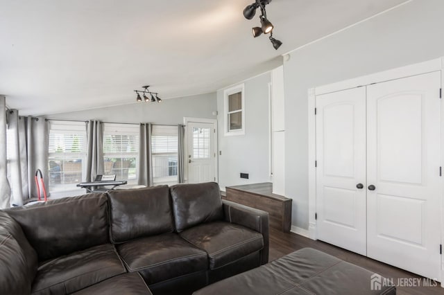 70 Woodshore W, Old Bridge, NJ 07735 - photo 24