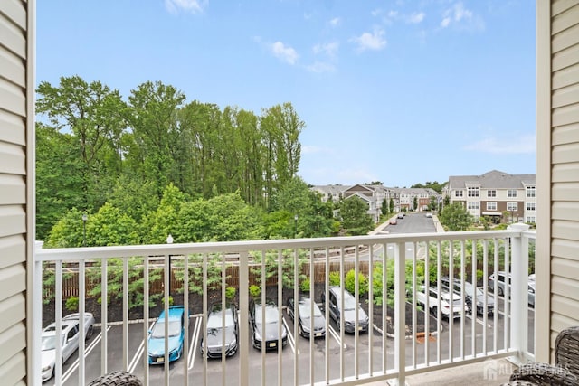 635 Lorhan Dr, Piscataway, NJ 08854 - photo 14