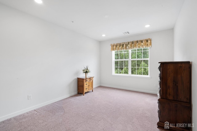 635 Lorhan Dr, Piscataway, NJ 08854 - photo 20