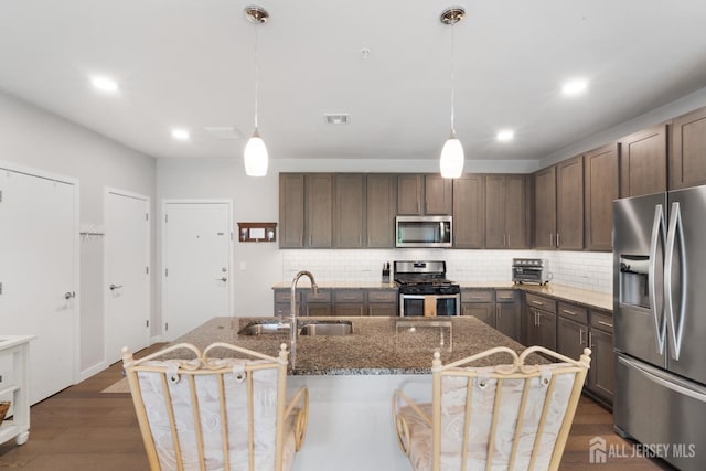635 Lorhan Dr, Piscataway, NJ 08854 - photo 7
