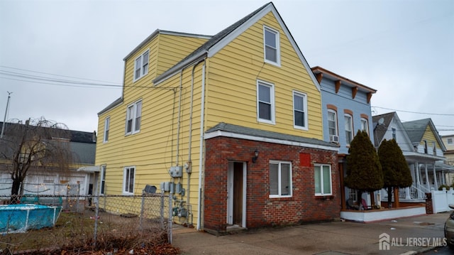 651 Penn St, Perth Amboy, NJ 08861 - photo 2