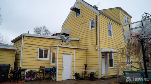 651 Penn St, Perth Amboy, NJ 08861 - photo 19