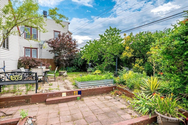 221 S Pine Ave S, South Amboy, NJ 08879 - view of patio with a garden