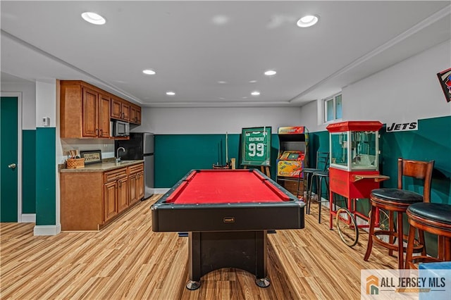 57 Patton Dr, East Brunswick, NJ 08816 - playroom featuring light wood-type flooring, recessed lighting, billiards table, a sink, and baseboards