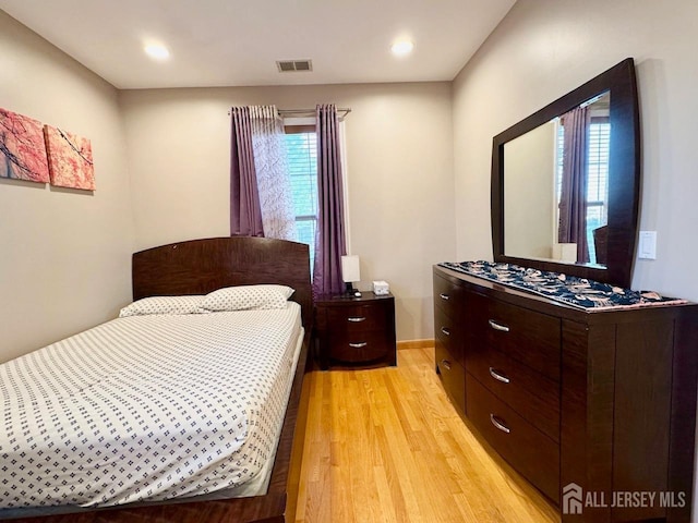 2116 Edward Stec Blvd, Edison, NJ 08837 - bedroom featuring recessed lighting, baseboards, visible vents, and light wood finished floors