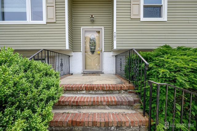 701 Beach Ave, Beachwood, NJ 08722 - entrance to property
