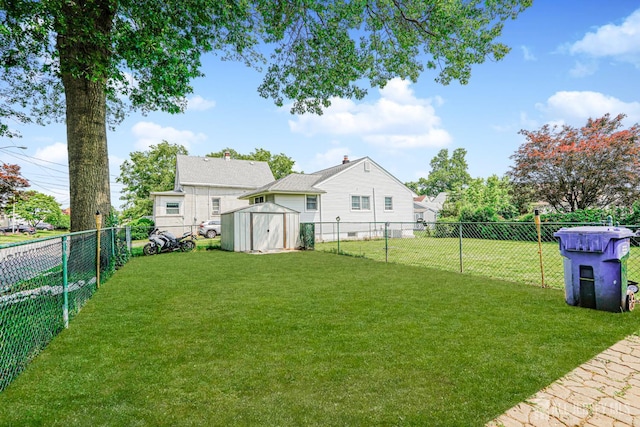 61 Trinity Ln, Woodbridge Proper, NJ 07095 - fenced backyard featuring a shed