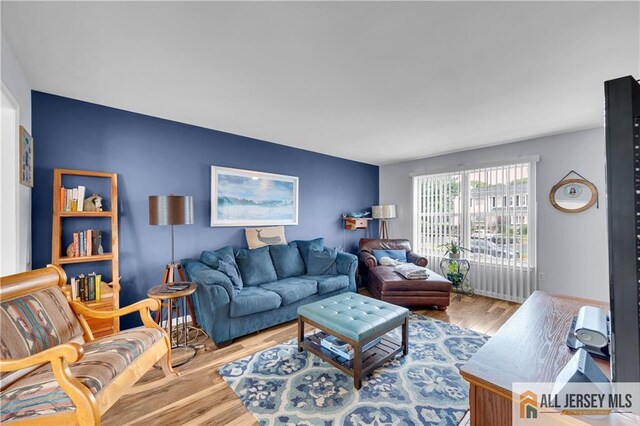 20 Karwatt Ct, Sayreville, NJ 08872 - photo 9