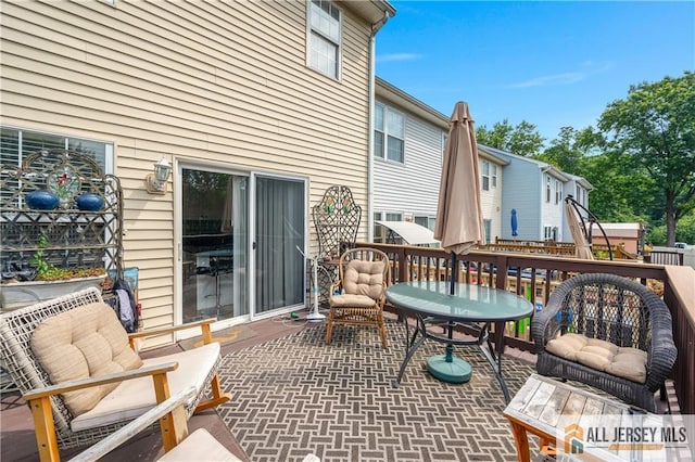 20 Karwatt Ct, Sayreville, NJ 08872 - view of wooden terrace