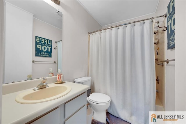 20 Karwatt Ct, Sayreville, NJ 08872 - bathroom with vanity and shower / tub combo