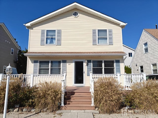 view of front of property featuring a porch