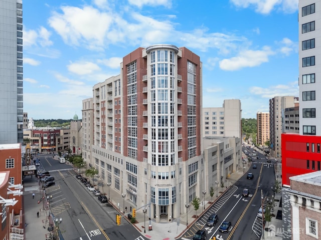 20 Livingston Ave Unit 905, New Brunswick, NJ 08901 - view of property with a view of city