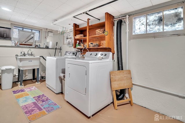 436 2nd St, Dunellen, NJ 08812 - laundry area with independent washer and dryer